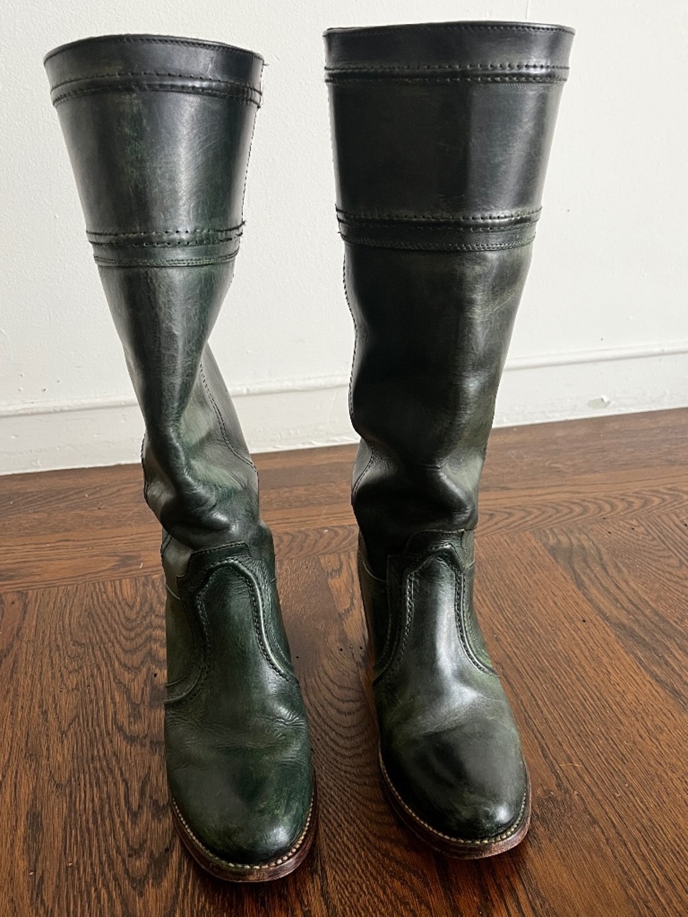 Vintage green Frye Jane boots